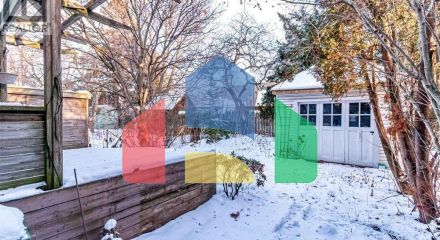 Residential - Single Family Home - Hamilton, Canada - Canada