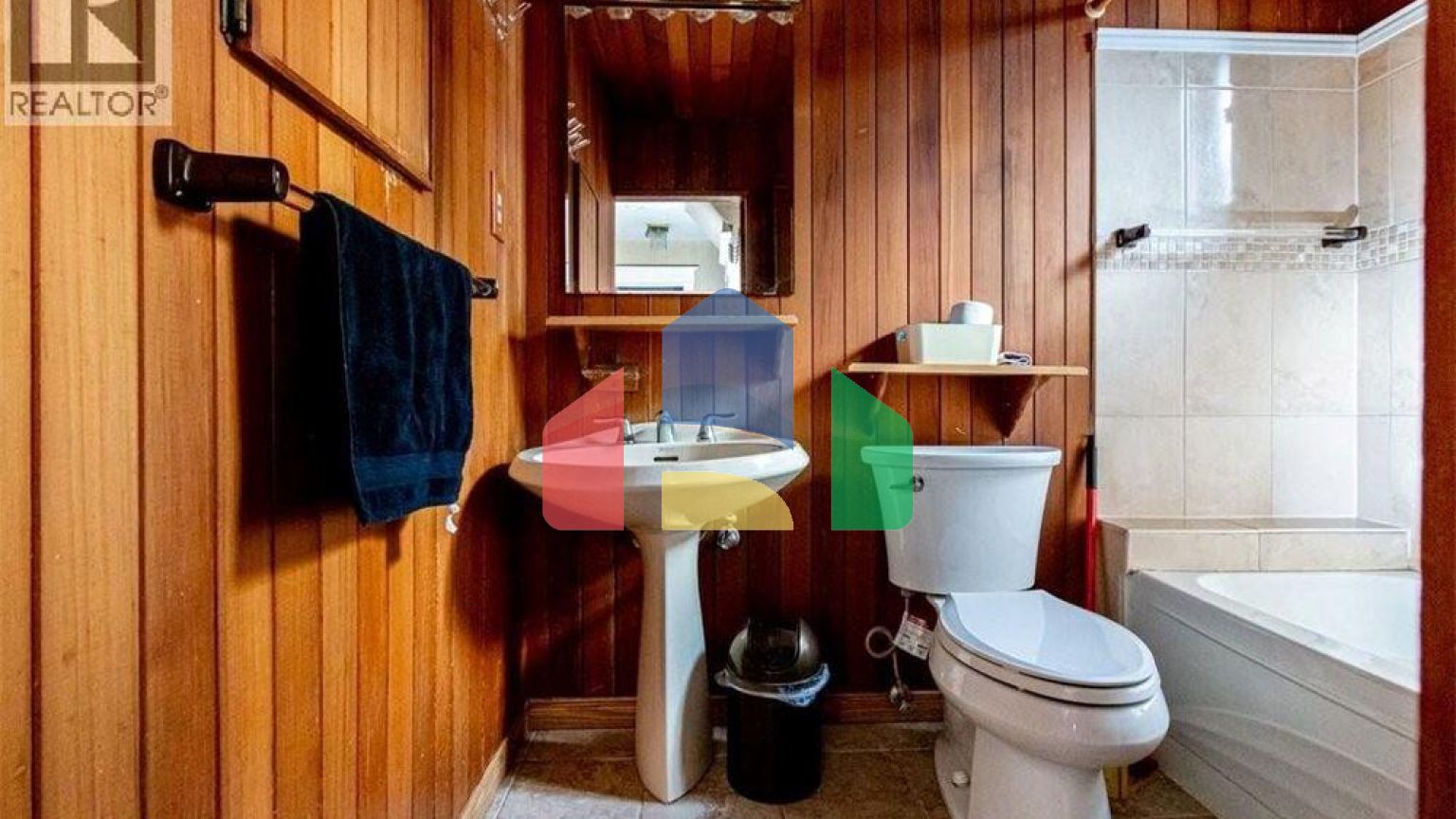 Residential - Single Family Home - Hamilton, Canada - Canada