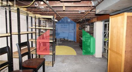 Residential - Single Family Home - Hamilton, Canada - Canada