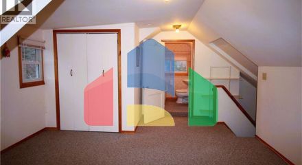 Residential - Single Family Home - Hamilton, Canada - Canada