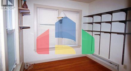 Residential - Single Family Home - Hamilton, Canada - Canada