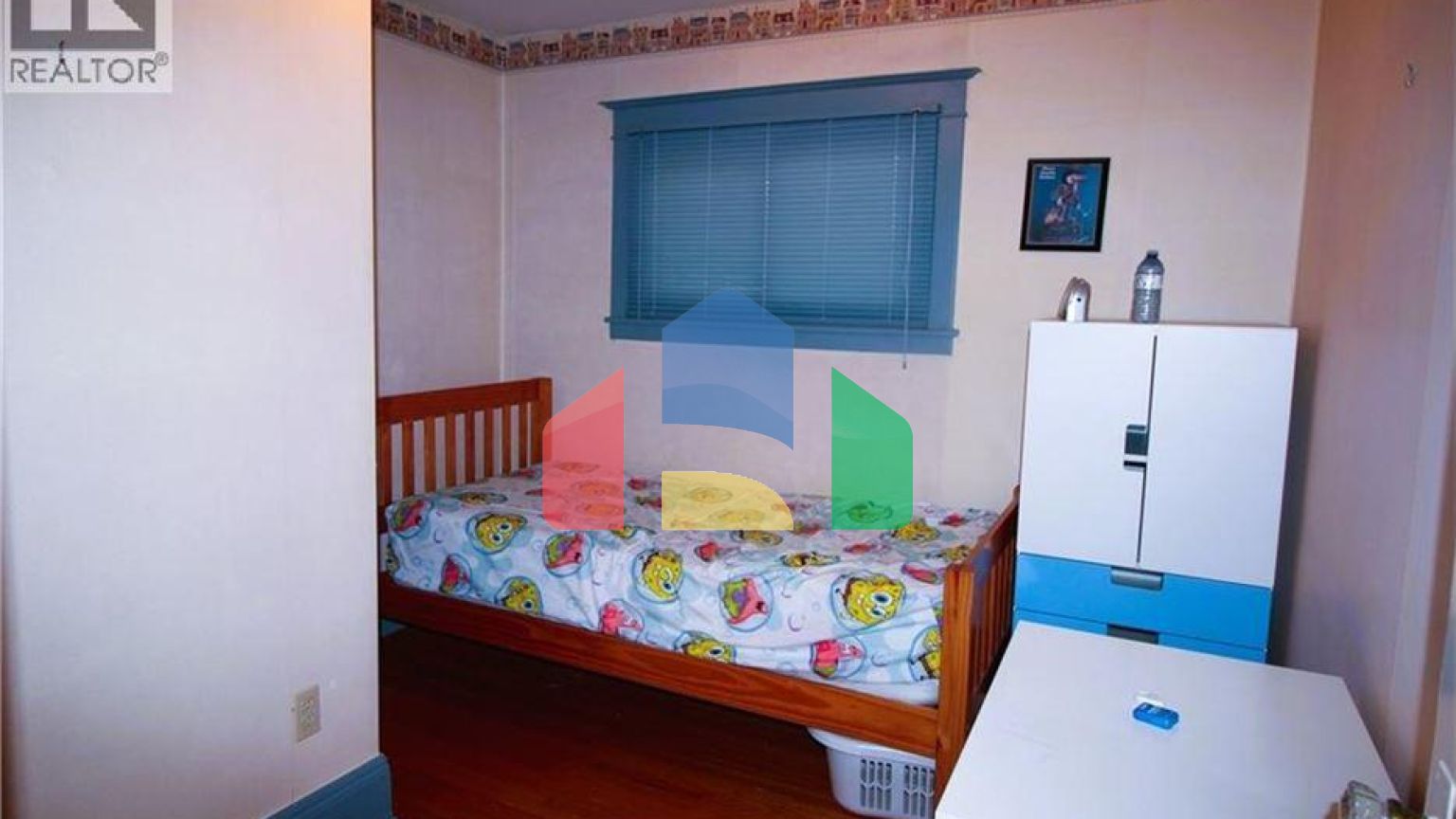 Residential - Single Family Home - Hamilton, Canada - Canada