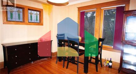 Residential - Single Family Home - Hamilton, Canada - Canada