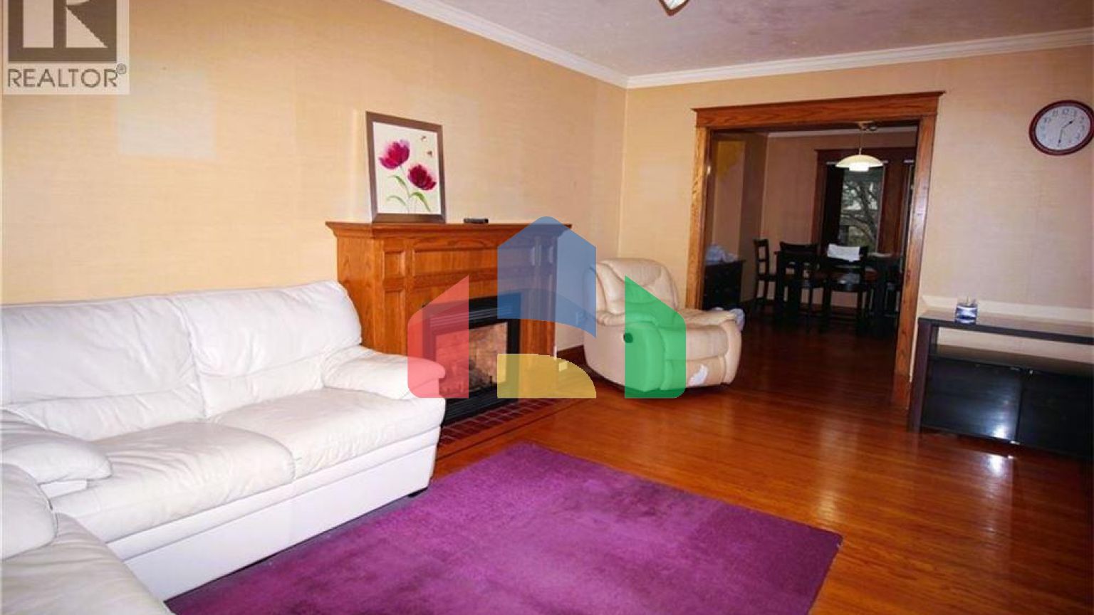 Residential - Single Family Home - Hamilton, Canada - Canada