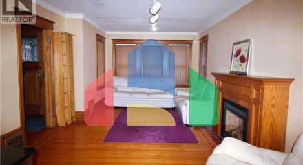 Residential - Single Family Home - Hamilton, Canada - Canada