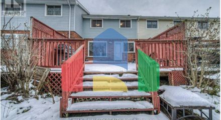 Residential - Single Family Home - Hamilton, Canada - Canada