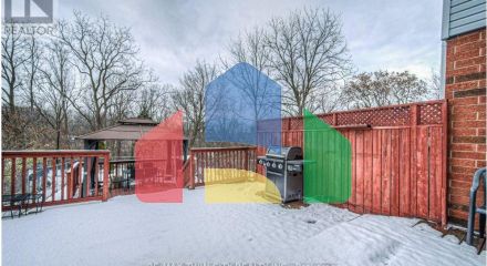 Residential - Single Family Home - Hamilton, Canada - Canada