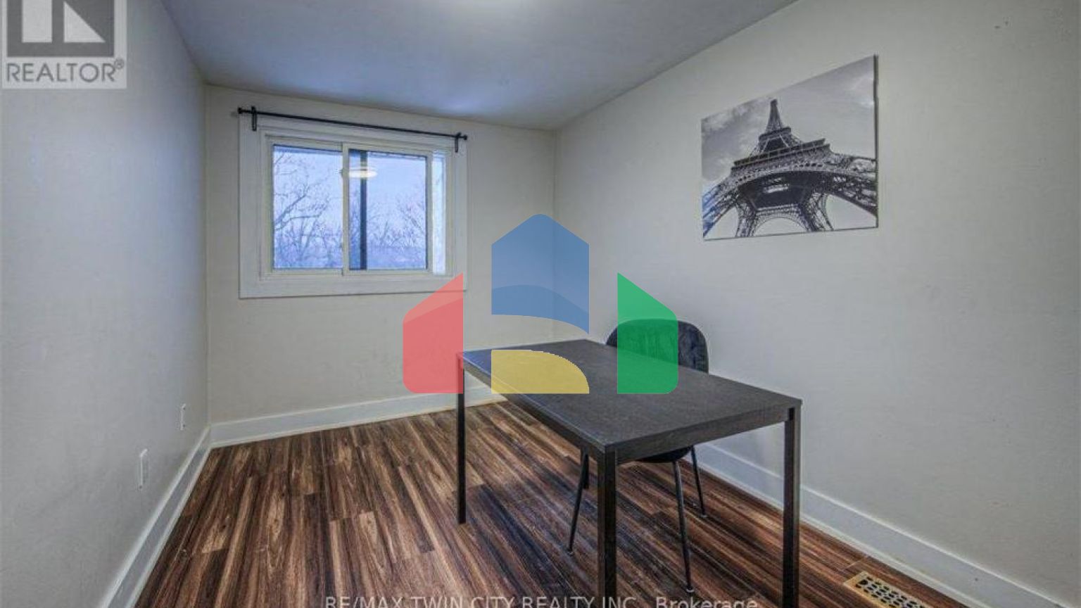 Residential - Single Family Home - Hamilton, Canada - Canada