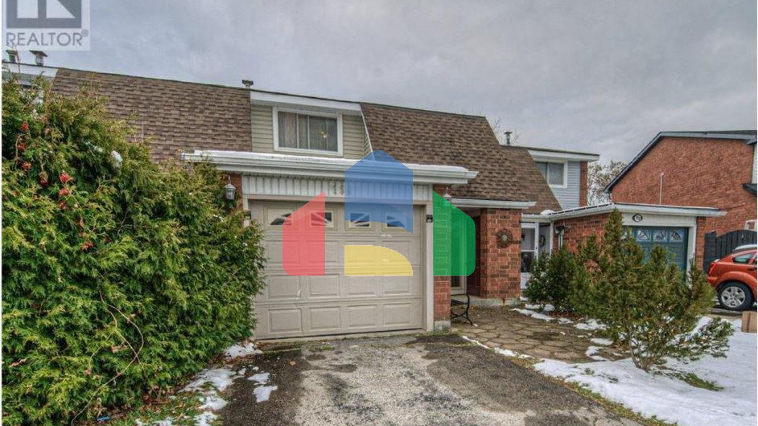 Residential - Single Family Home - Hamilton, Canada - Canada