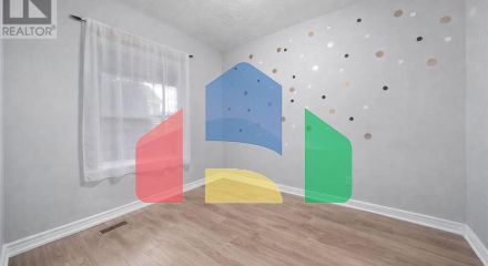 Residential - Single Family Home - Hamilton, Canada - Canada