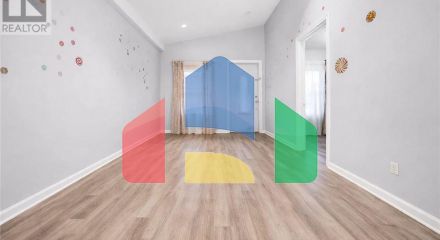 Residential - Single Family Home - Hamilton, Canada - Canada