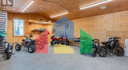 Residential - Single Family Home - Hamilton, Canada - Canada