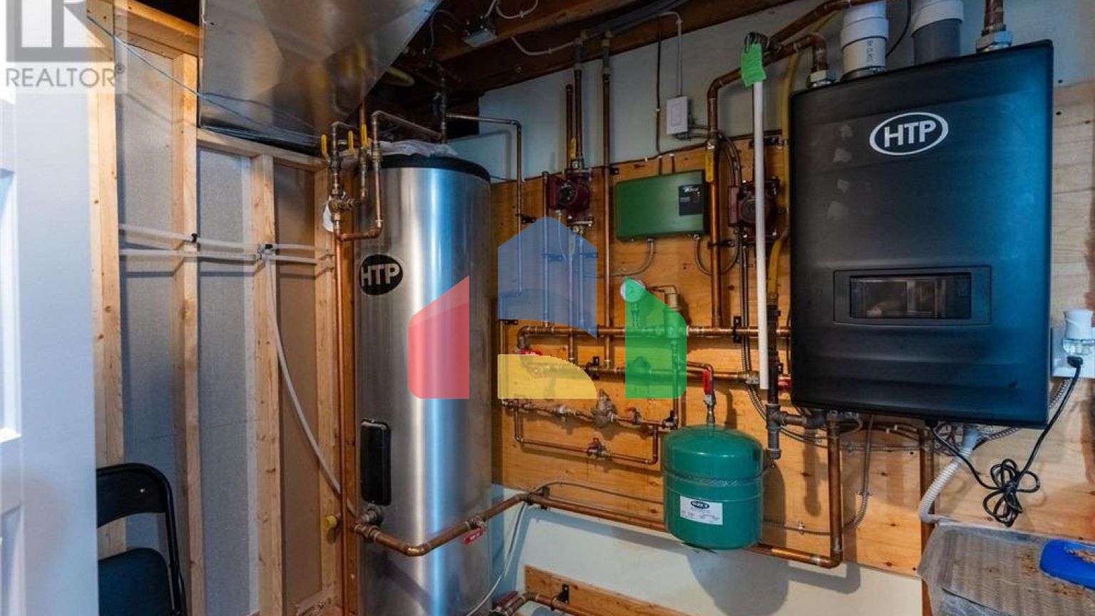 Residential - Single Family Home - Hamilton, Canada - Canada