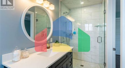 Residential - Single Family Home - Hamilton, Canada - Canada