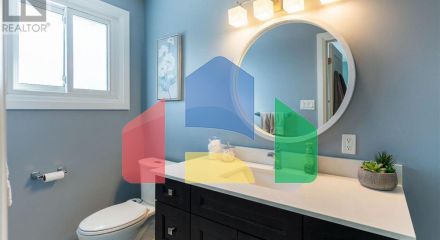 Residential - Single Family Home - Hamilton, Canada - Canada