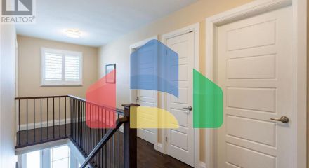 Residential - Single Family Home - Hamilton, Canada - Canada