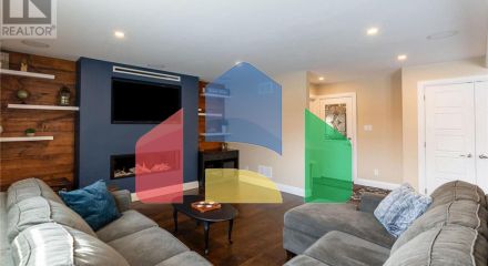 Residential - Single Family Home - Hamilton, Canada - Canada