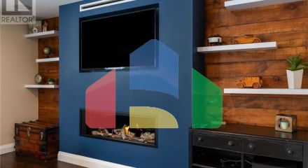 Residential - Single Family Home - Hamilton, Canada - Canada