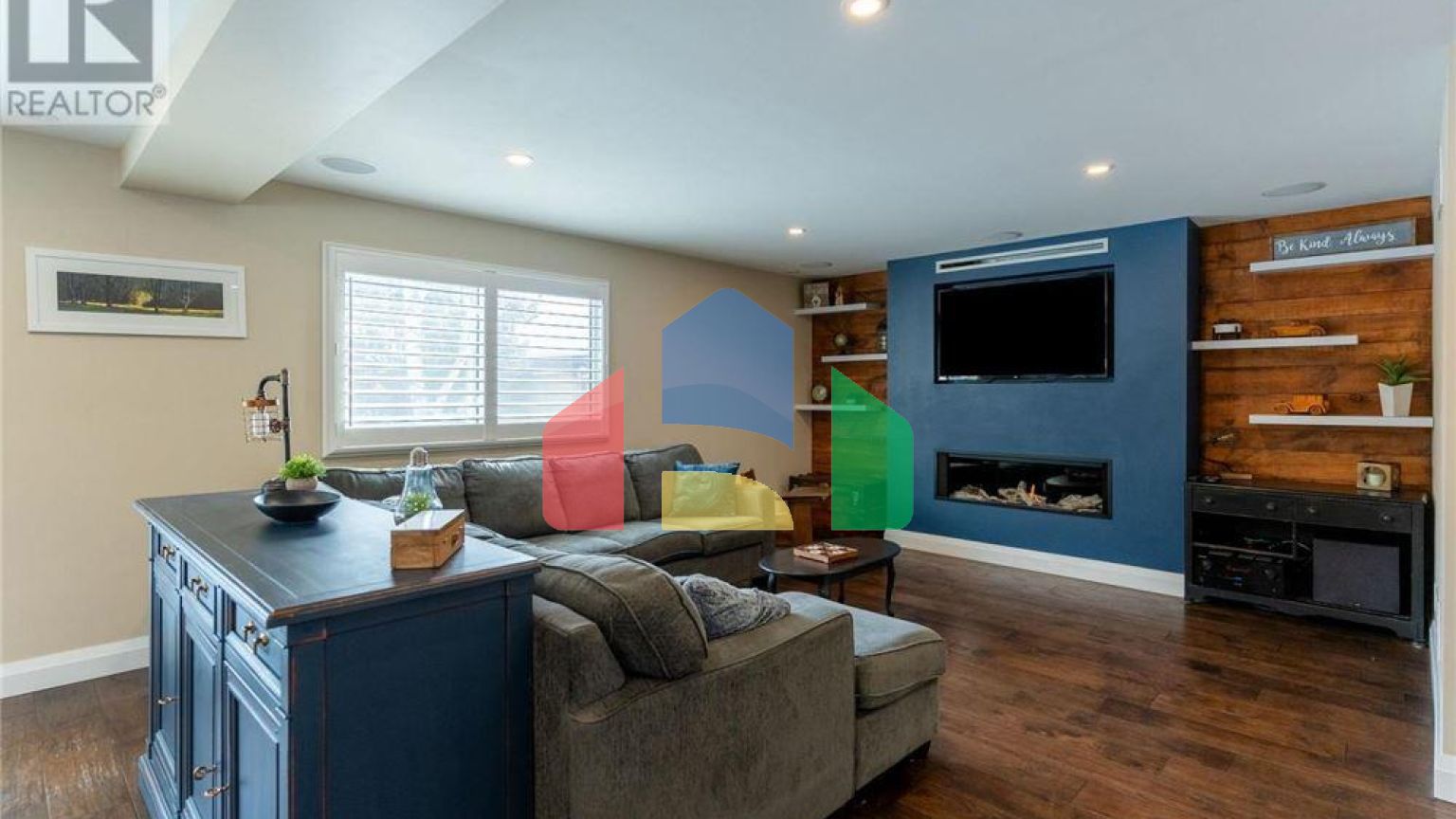 Residential - Single Family Home - Hamilton, Canada - Canada