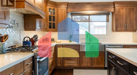 Residential - Single Family Home - Hamilton, Canada - Canada