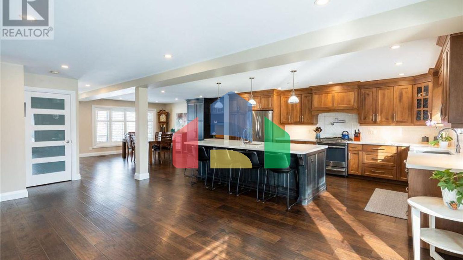 Residential - Single Family Home - Hamilton, Canada - Canada