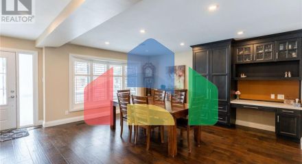 Residential - Single Family Home - Hamilton, Canada - Canada