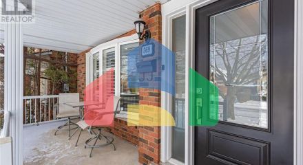 Residential - Single Family Home - Hamilton, Canada - Canada