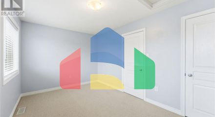 Residential - Single Family Home - Hamilton, Canada - Canada