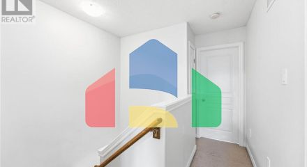 Residential - Single Family Home - Hamilton, Canada - Canada