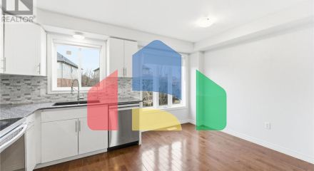 Residential - Single Family Home - Hamilton, Canada - Canada