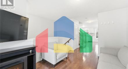 Residential - Single Family Home - Hamilton, Canada - Canada