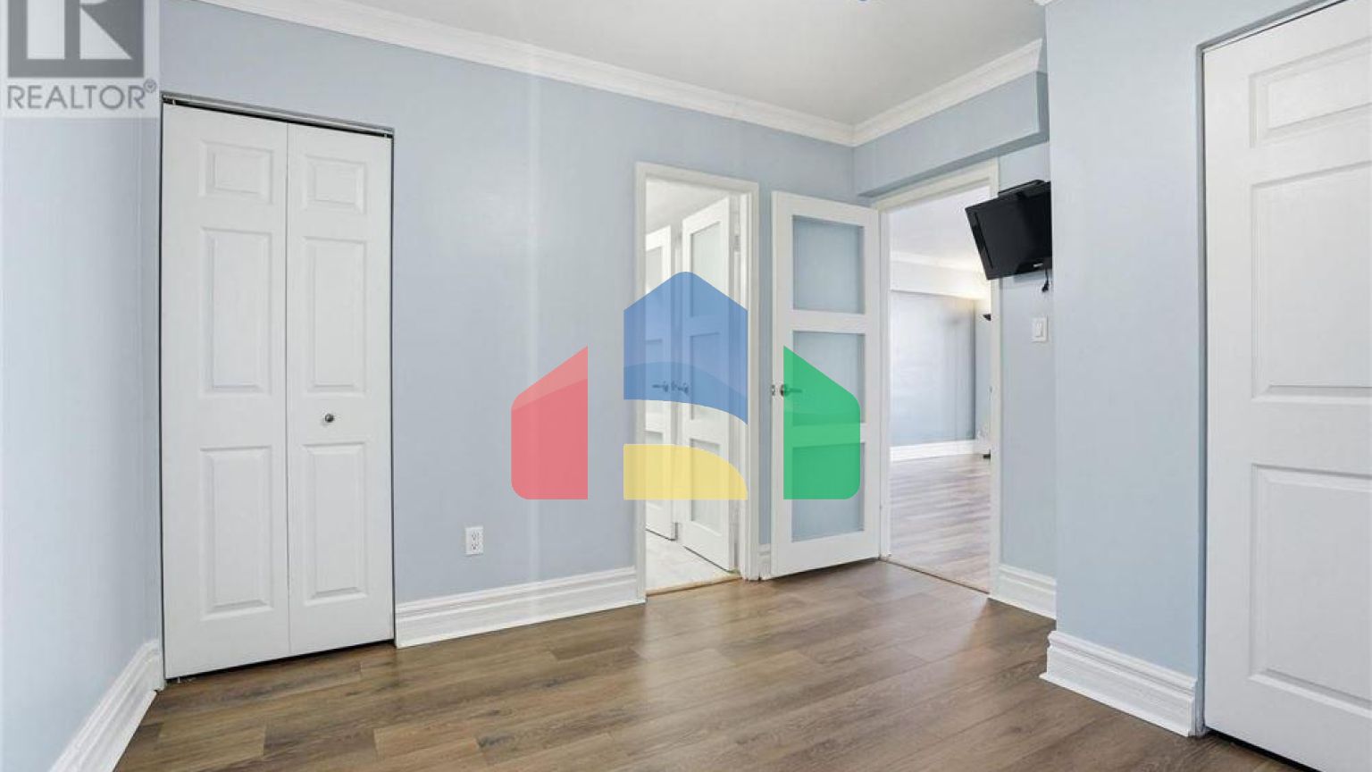 Residential - Condo/Apartment - Hamilton, Canada - Canada