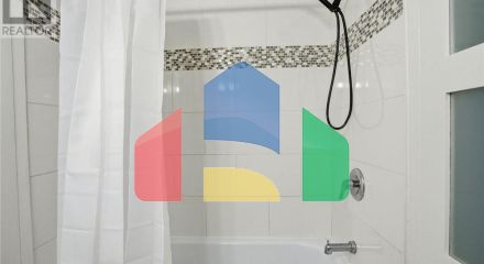 Residential - Condo/Apartment - Hamilton, Canada - Canada