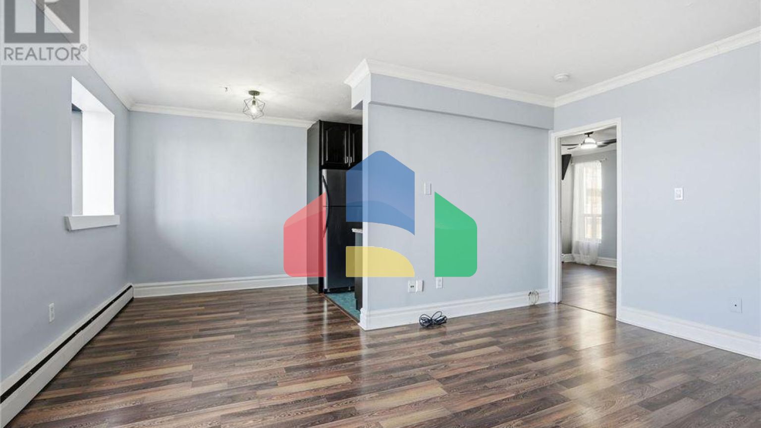 Residential - Condo/Apartment - Hamilton, Canada - Canada