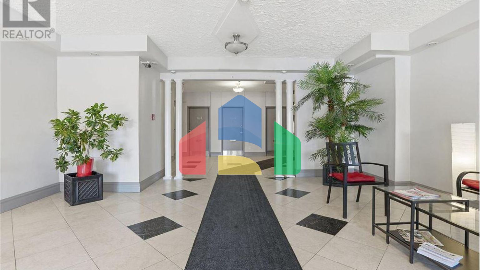 Residential - Condo/Apartment - Hamilton, Canada - Canada