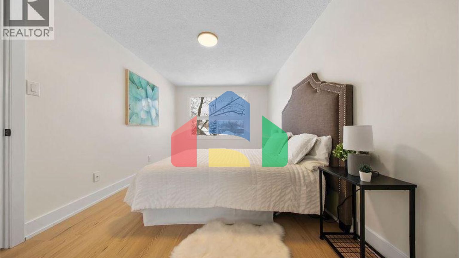 Residential - Single Family Home - Hamilton, Canada - Canada