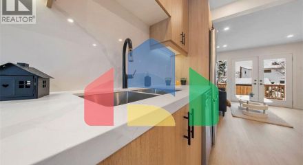 Residential - Single Family Home - Hamilton, Canada - Canada