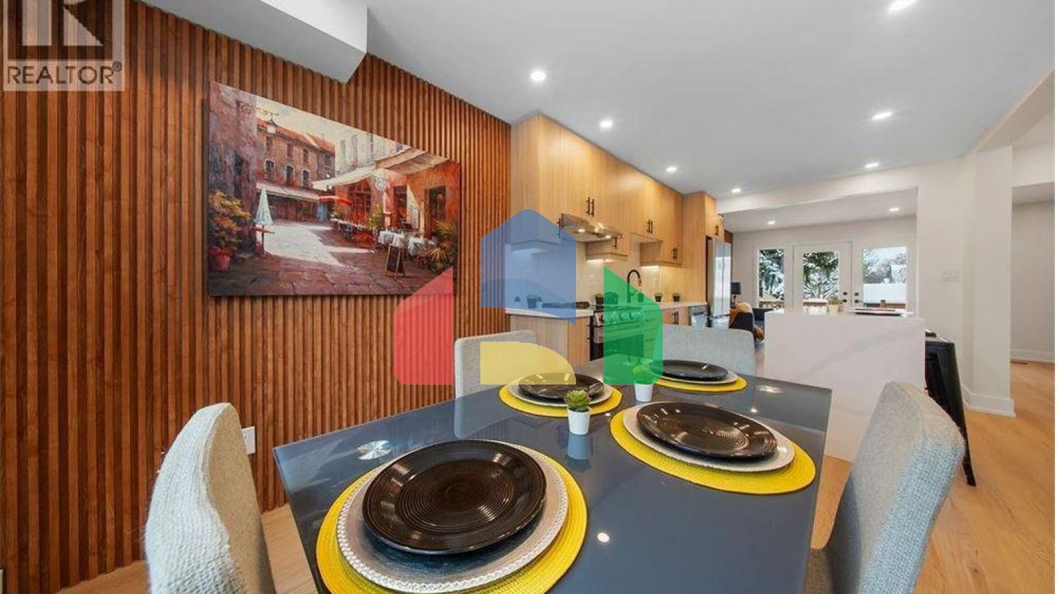 Residential - Single Family Home - Hamilton, Canada - Canada