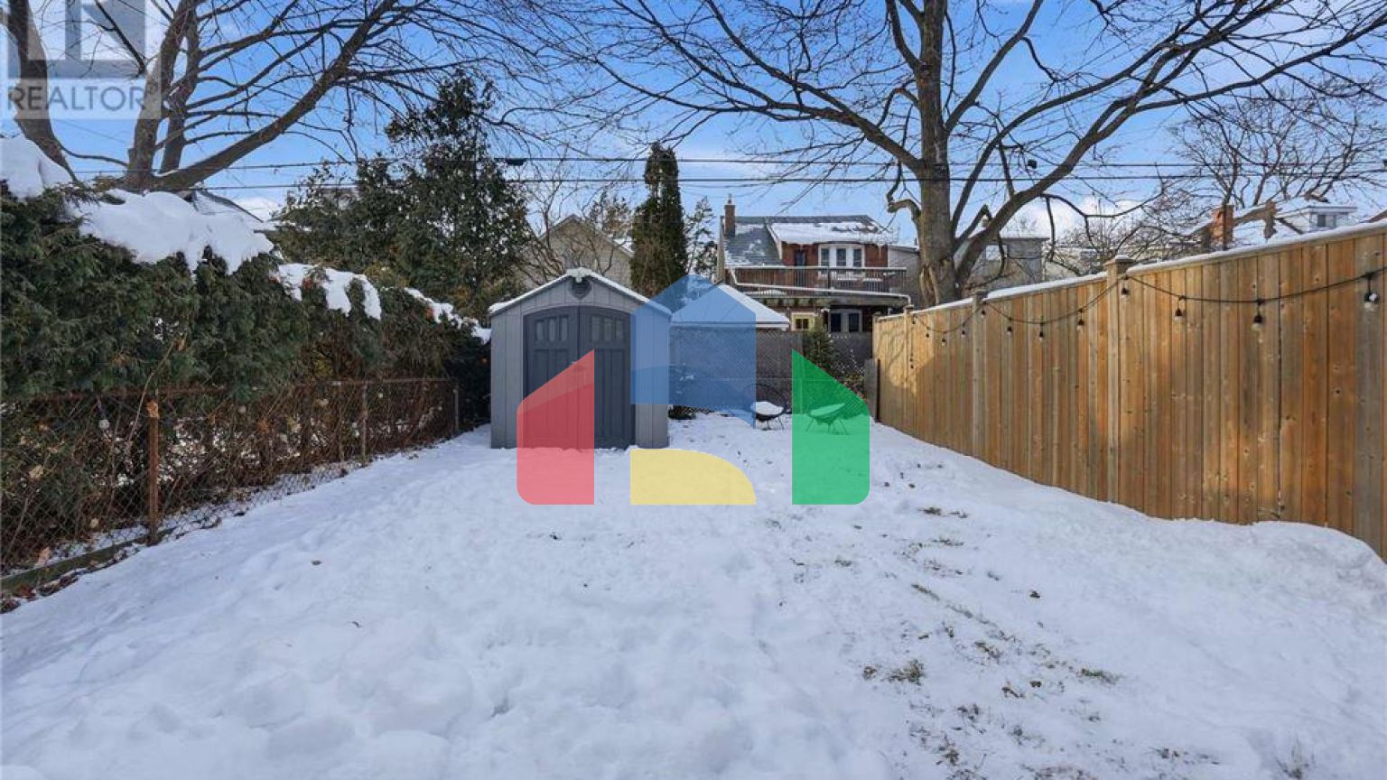 Residential - Single Family Home - Hamilton, Canada - Canada