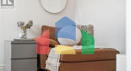 Residential - Single Family Home - Hamilton, Canada - Canada