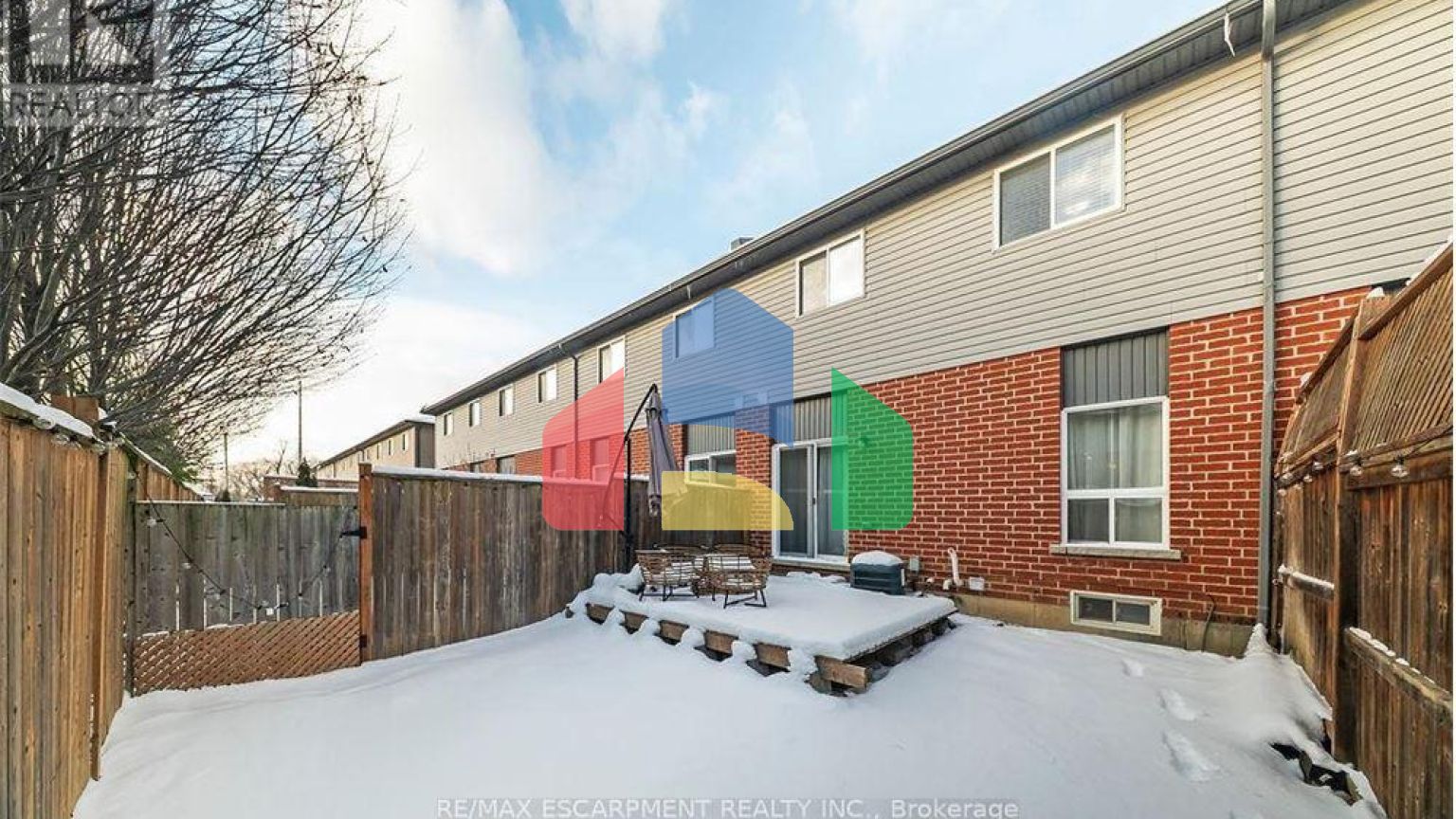 Residential - Townhouse - Hamilton, Canada - Canada