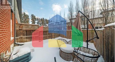 Residential - Townhouse - Hamilton, Canada - Canada