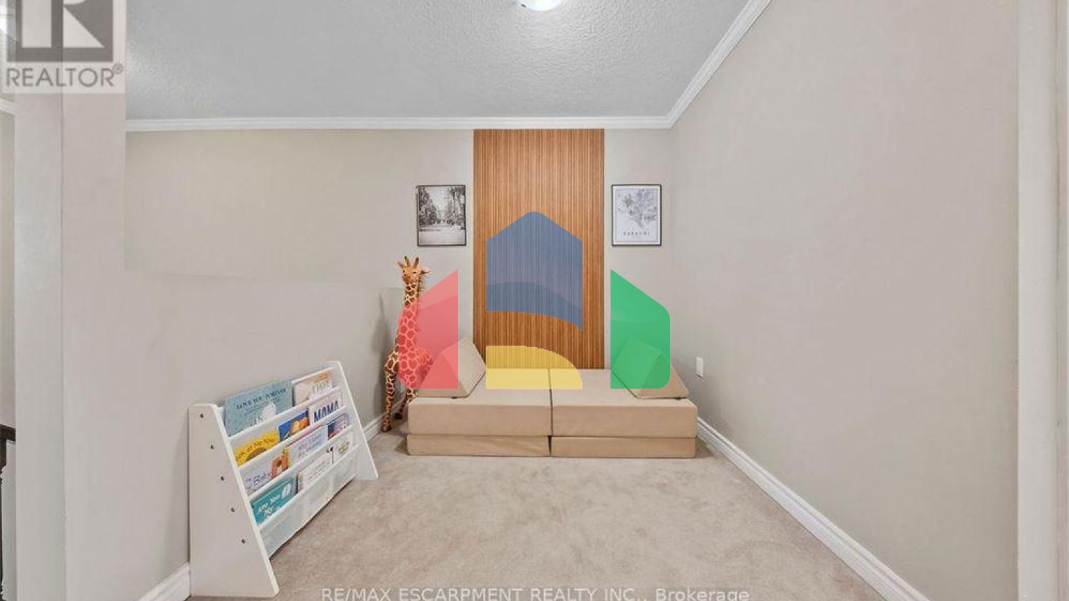 Residential - Townhouse - Hamilton, Canada - Canada