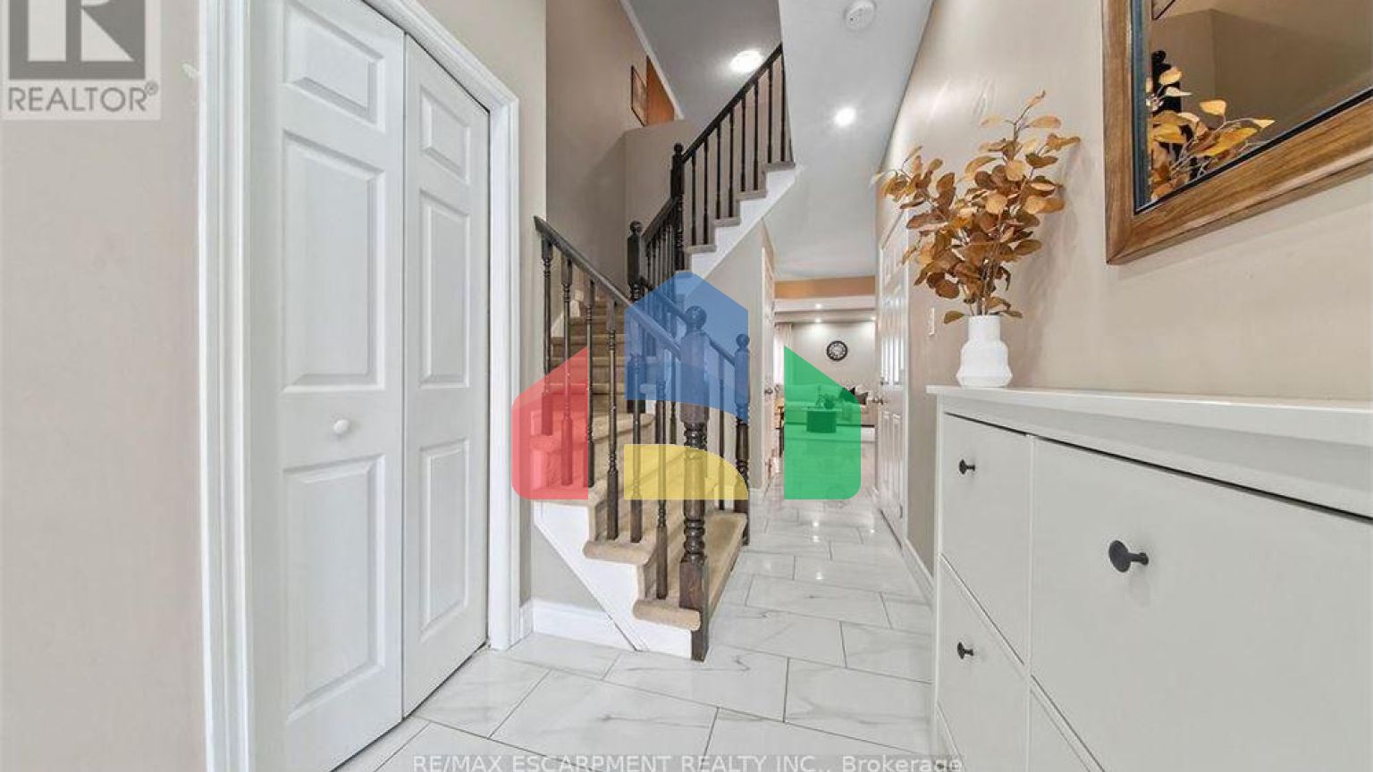 Residential - Townhouse - Hamilton, Canada - Canada