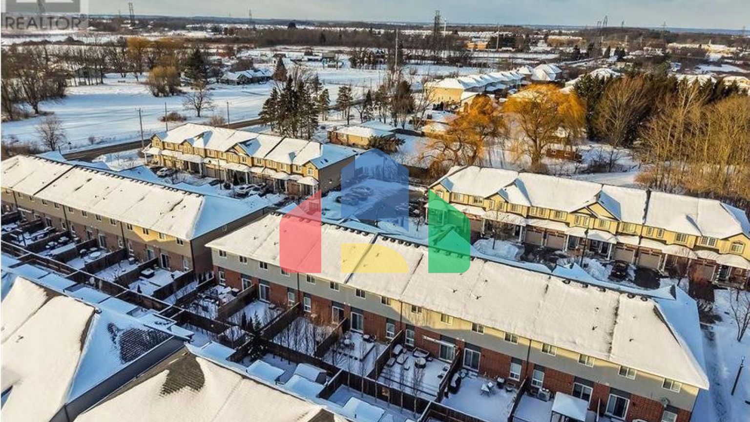 Residential - Townhouse - Hamilton, Canada - Canada