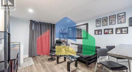 Residential - Single Family Home - Hamilton, Canada - Canada