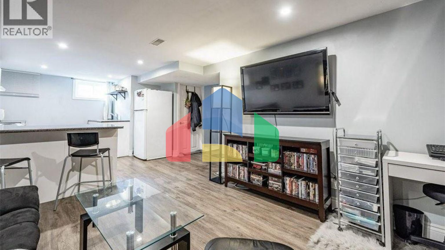 Residential - Single Family Home - Hamilton, Canada - Canada