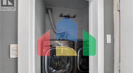 Residential - Single Family Home - Hamilton, Canada - Canada