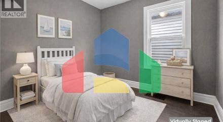 Residential - Single Family Home - Hamilton, Canada - Canada