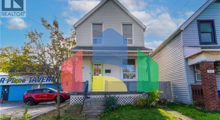 Residential - Single Family Home - Hamilton, Canada - Canada